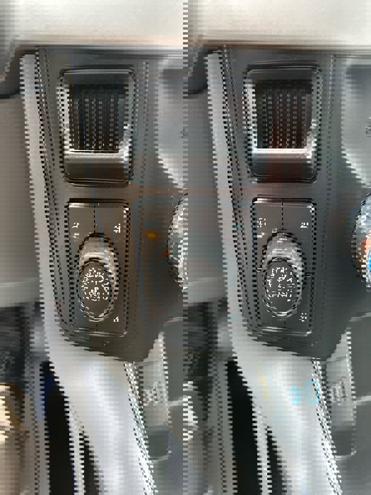 Used 2024 Ford F150 XLT w/ Mobile Office Package image 19