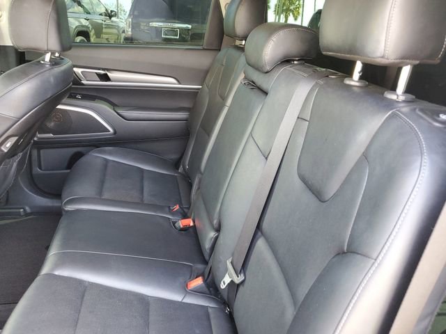 Used 2022 Kia Telluride LX image 11