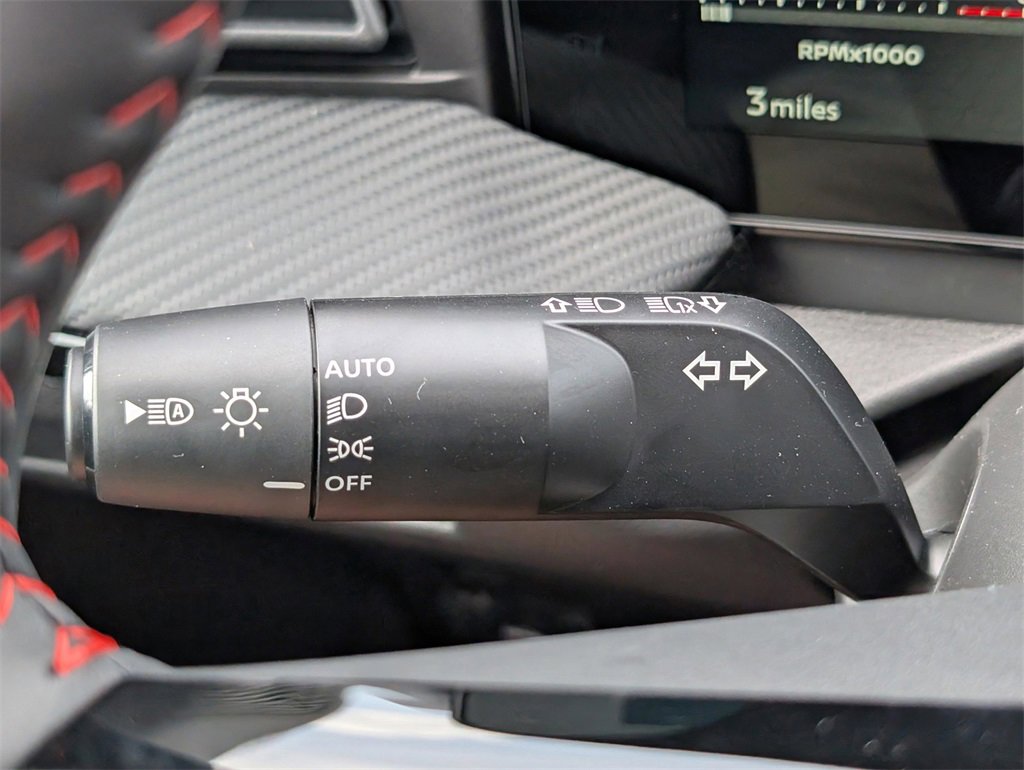 New 2026 Nissan Kicks SR image 25
