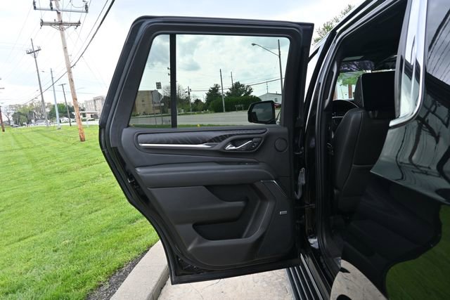 Used 2021 GMC Yukon Denali w/ Denali Ultimate Package AWD/4WD image 24