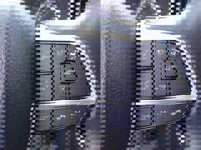 Used 2023 Toyota Highlander Bronze Edition image 22