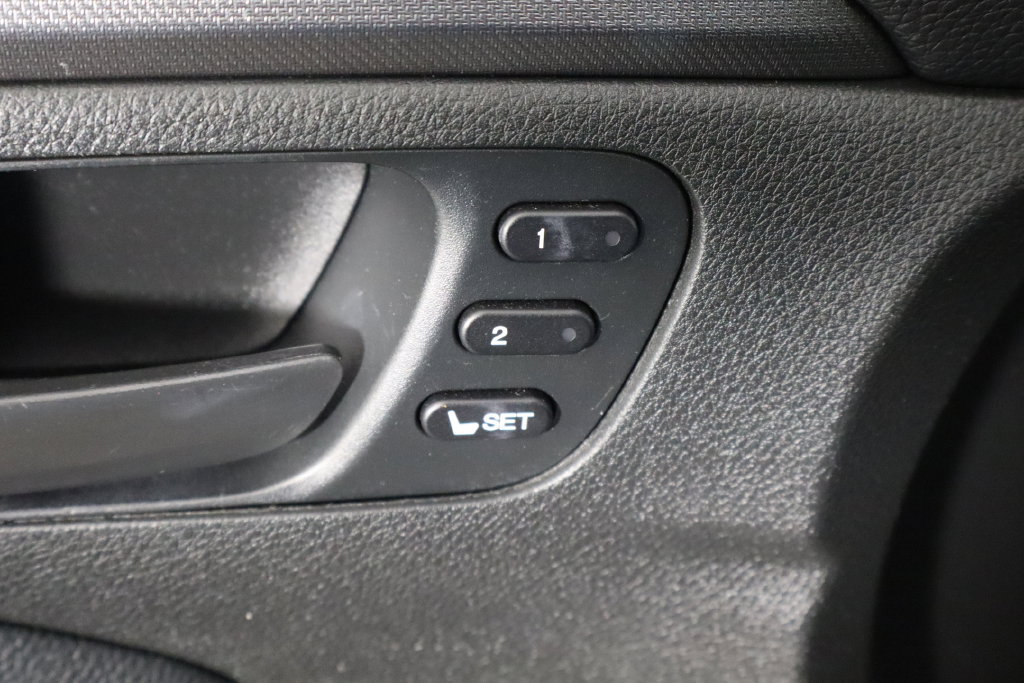 Used 2022 Honda Pilot TrailSport image 22