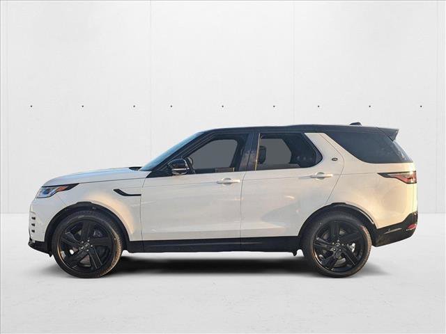 Used 2025 Land Rover Discovery Dynamic SE AWD/4WD image 5