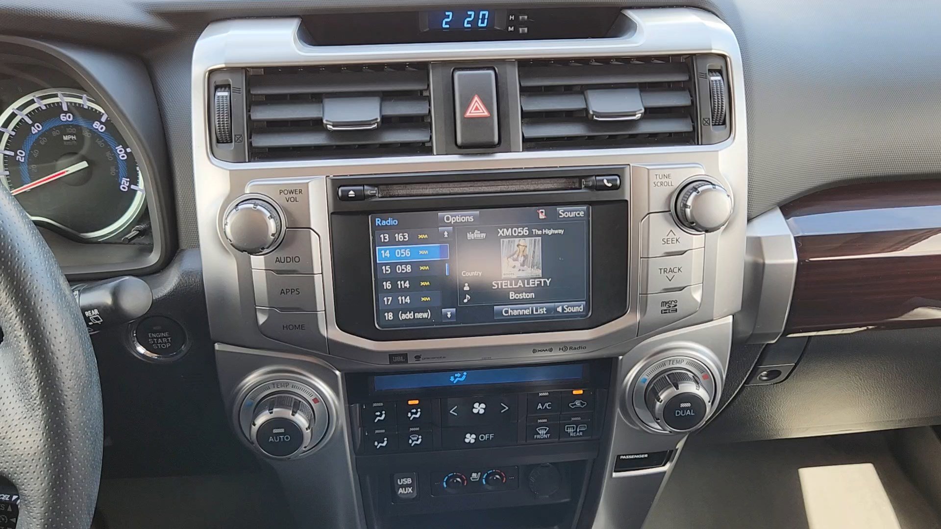 Used 2016 Toyota 4Runner Limited AWD/4WD image 14