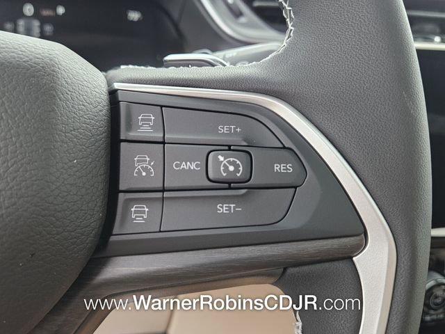 New 2025 Jeep Grand Cherokee Limited w/ Luxury Tech Group II image 27