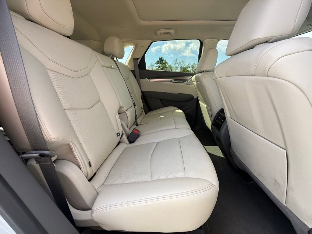 Certified 2024 Cadillac XT5 Premium Luxury w/ Technology Package AWD/4WD image 34