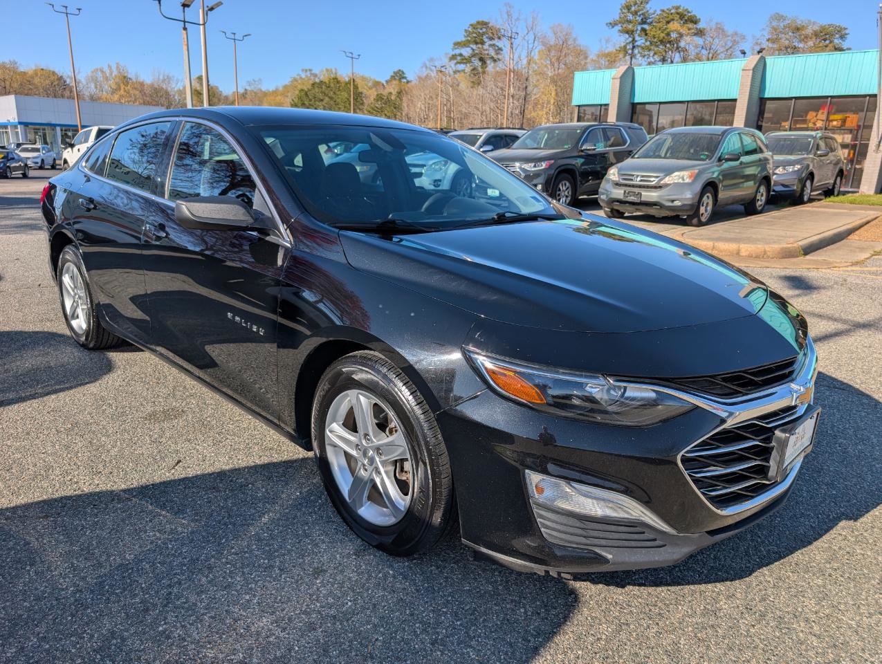 Used 2019 Chevrolet Malibu LS w/ LPO, Convenience Package 1 FWD image 9