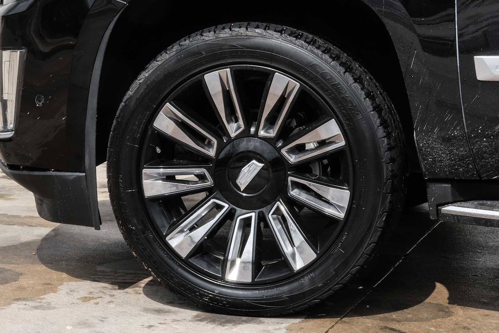 Used 2019 Cadillac Escalade Luxury image 61