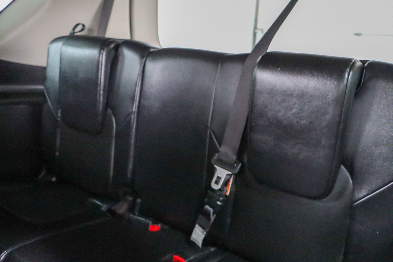Used 2022 Nissan Armada SV w/ SV Appearance Package RWD image 26