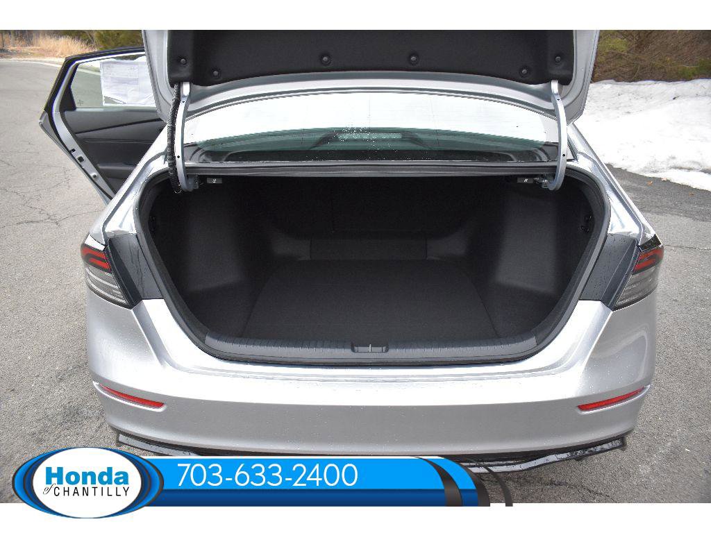 New 2026 Honda Accord Hybrid Sport-L FWD image 32