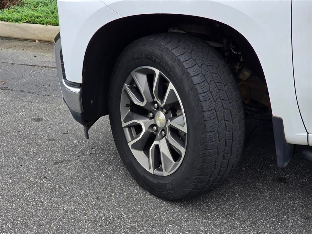 Used 2020 Chevrolet Silverado 1500 LT w/ All-Star Edition AWD/4WD image 27