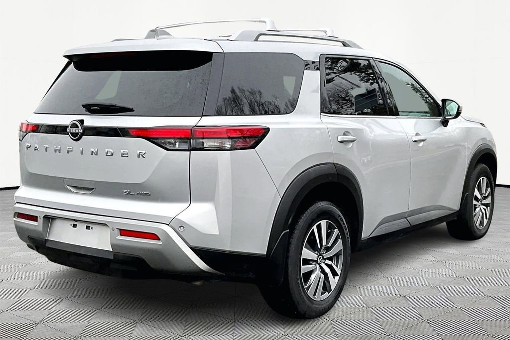 Used 2023 Nissan Pathfinder SL image 6