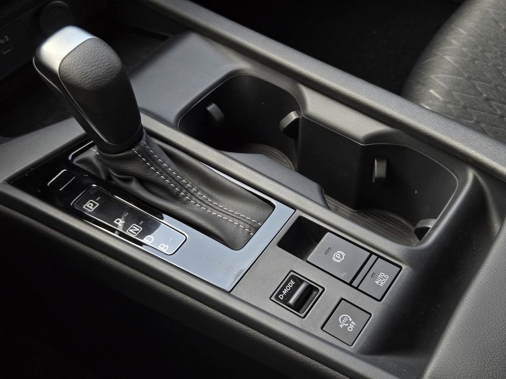 New 2026 Nissan Sentra SV w/ Floor Mat Package FWD image 21