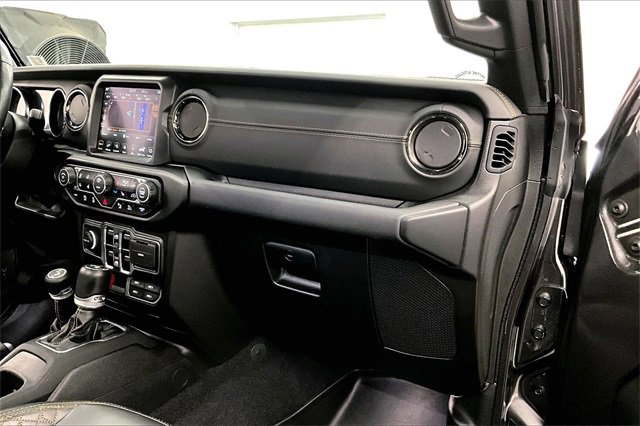 Used 2021 Jeep Wrangler Unlimited Sahara image 17