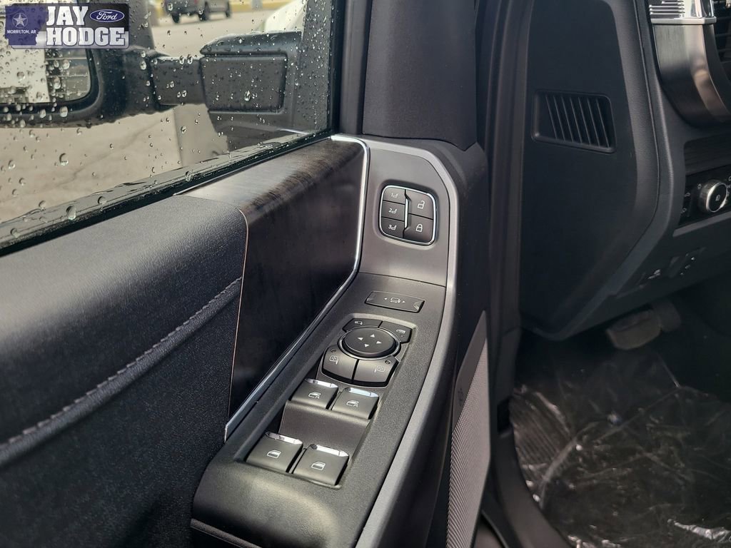 New 2025 Ford F250 Lariat w/ Lariat Ultimate Package image 13