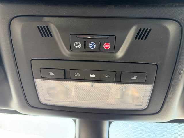 Used 2019 Buick Cascada Premium FWD image 22
