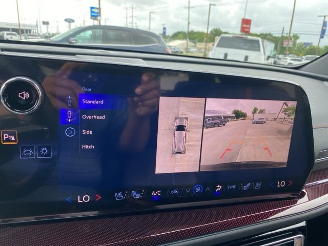 New 2026 Chevrolet Traverse RS w/ LPO, Floor Liner Package FWD image 24