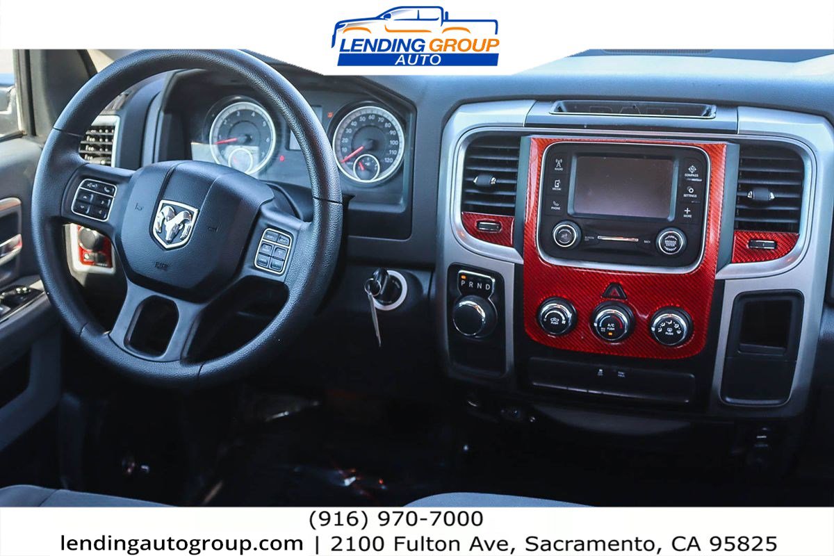 Used 2017 RAM 1500 Classic SLT image 12