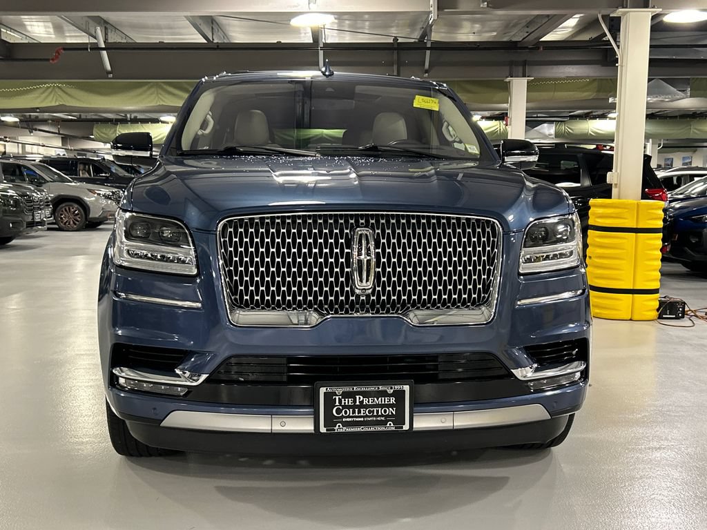 Used 2020 Lincoln Navigator L Reserve w/ Luxury Package AWD/4WD image 6