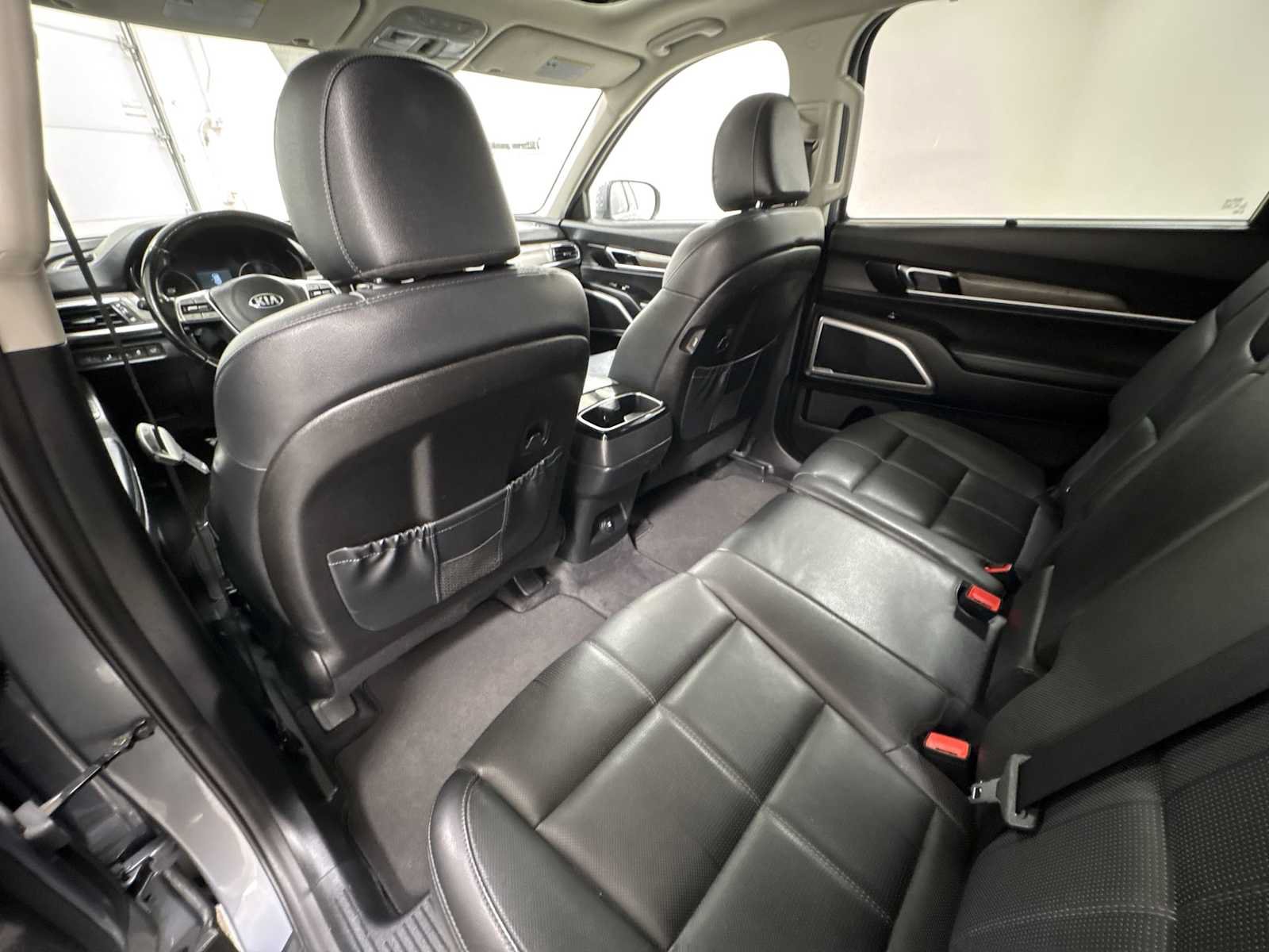 Used 2020 Kia Telluride EX AWD/4WD image 27