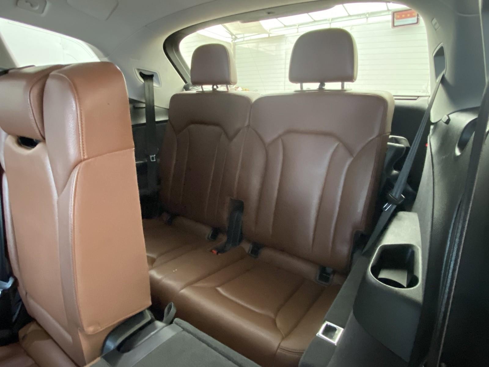 Used 2018 Audi Q7 3.0T Prestige image 25