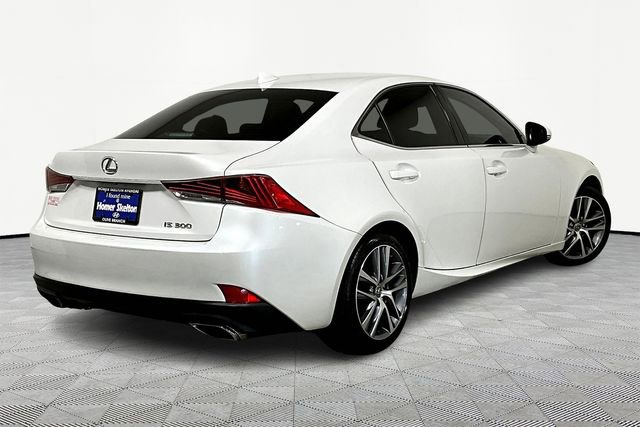 Used 2020 Lexus IS 300 image 12