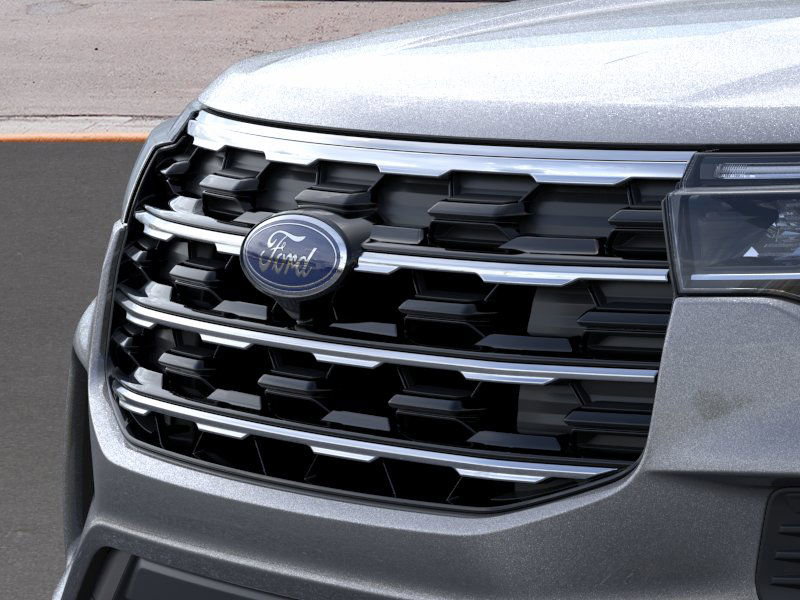 New 2025 Ford Explorer Active image 17
