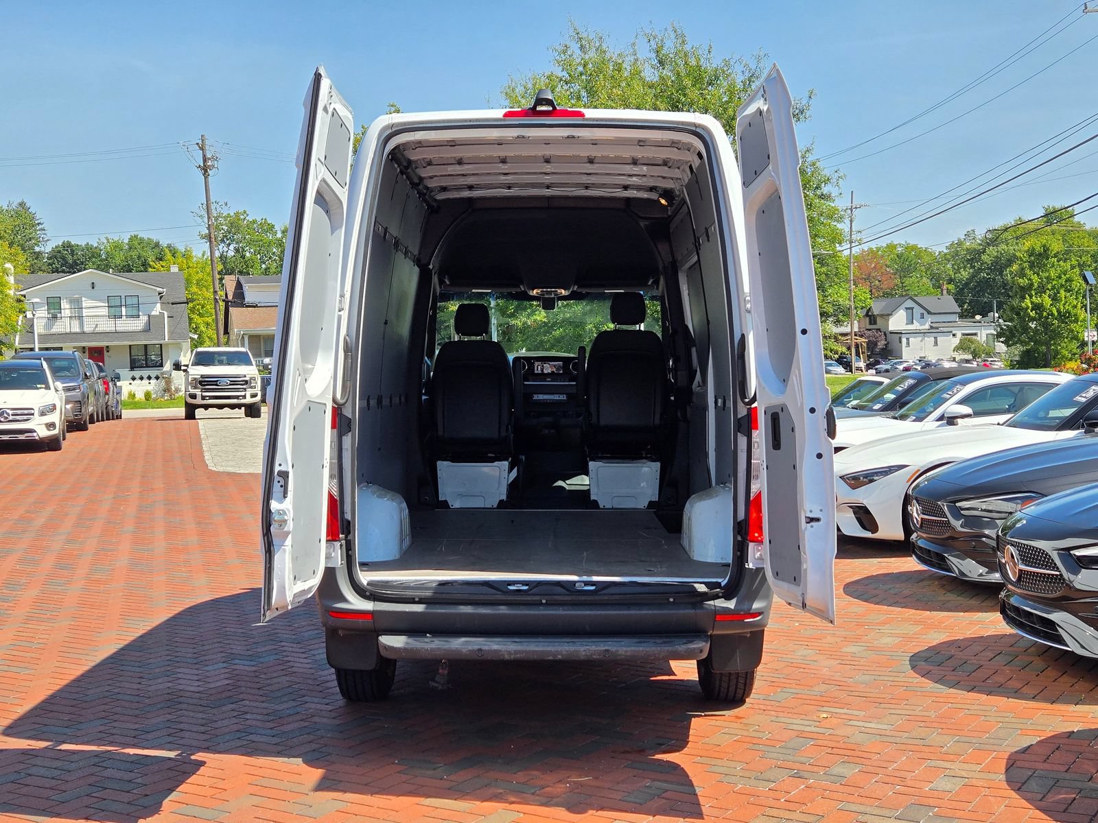Certified 2025 Mercedes-Benz Sprinter 2500 image 28
