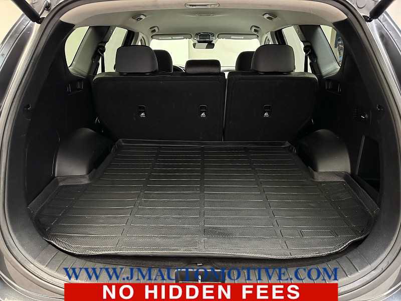 Used 2023 Hyundai Santa Fe SEL w/ Cargo Package AWD/4WD image 16