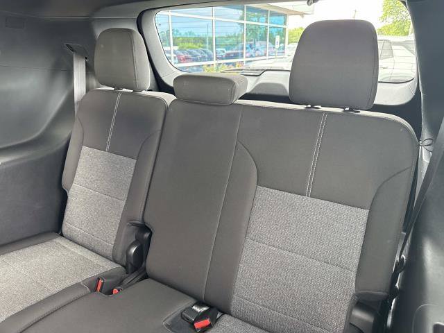 Used 2025 GMC Acadia Elevation FWD image 25