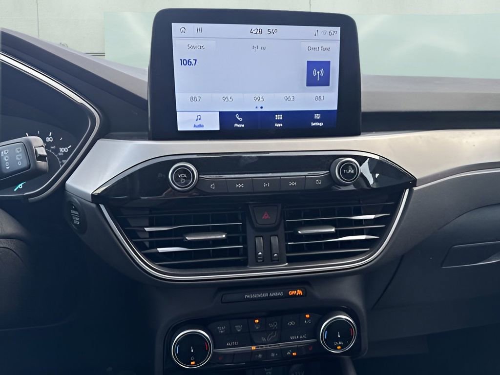 Used 2022 Ford Escape SEL image 14