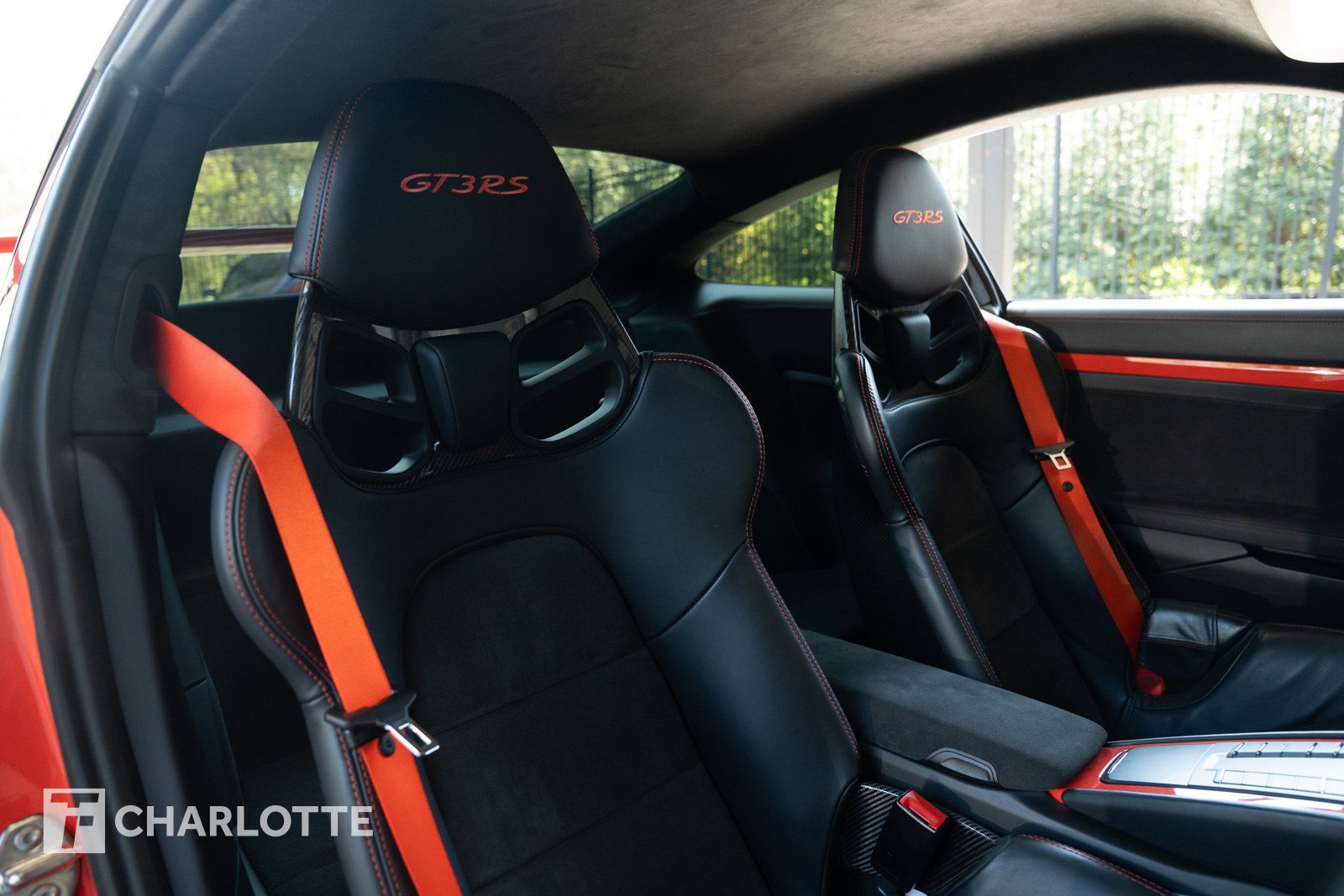 Used 2016 Porsche 911 GT3 RS w/ Painted Interior Package RWD image 34