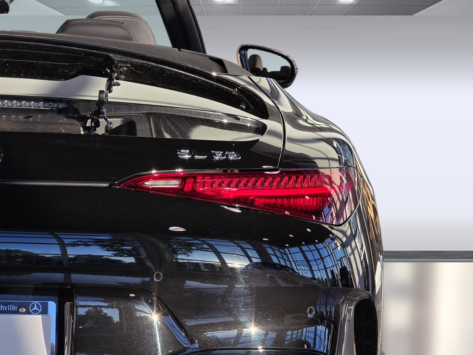 Certified 2022 Mercedes-Benz SL 63 AMG 4MATIC image 13