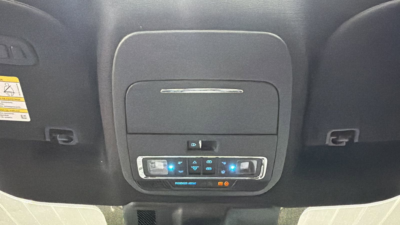 Used 2026 Ford F450 Platinum w/ FX4 Off-Road Package AWD/4WD image 37