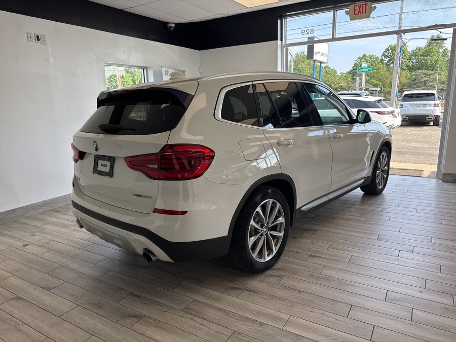 Used 2019 BMW X3 xDrive30i w/ Convenience Package AWD/4WD image 5