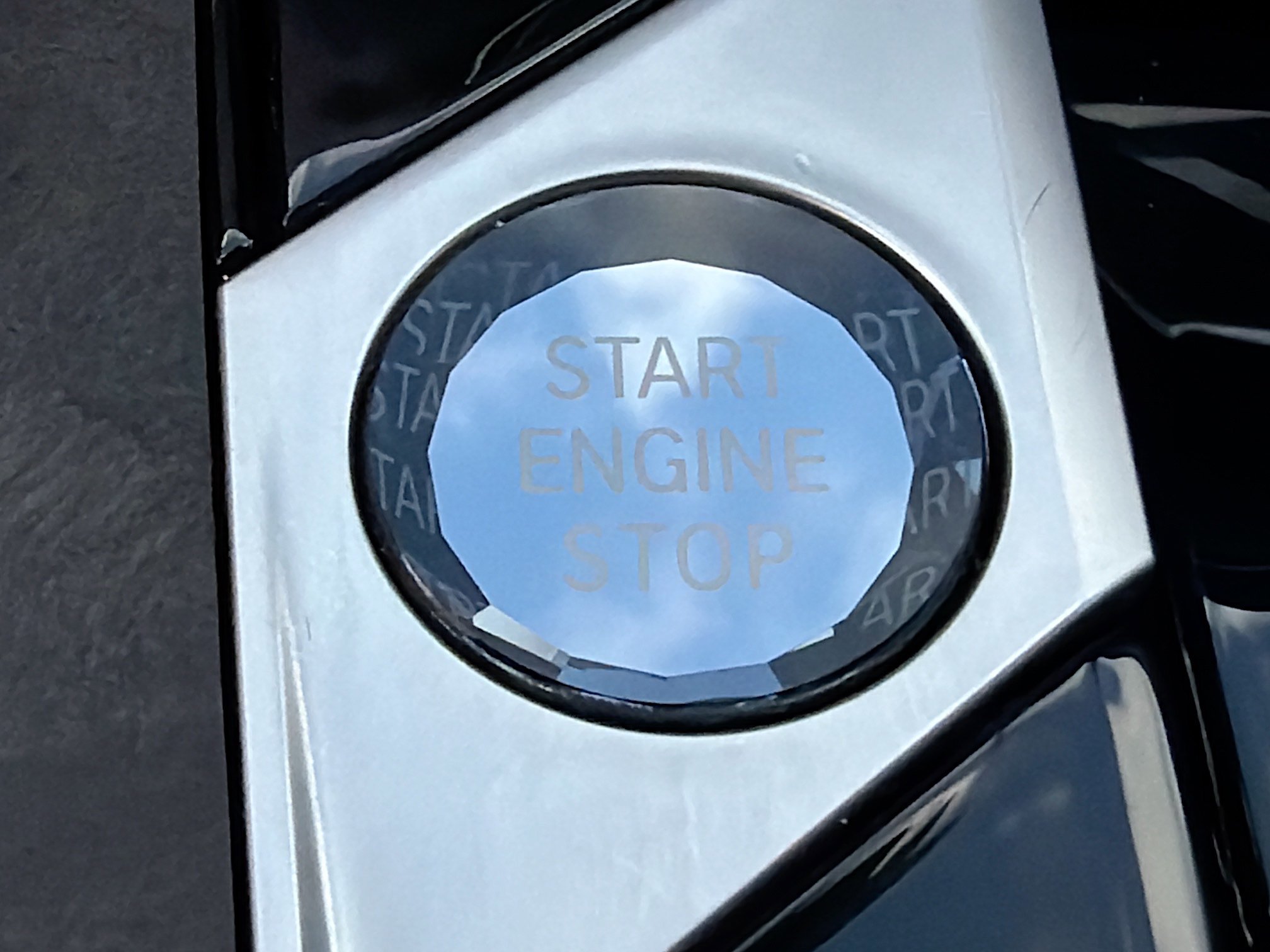 Used 2023 BMW X7 xDrive40i image 36