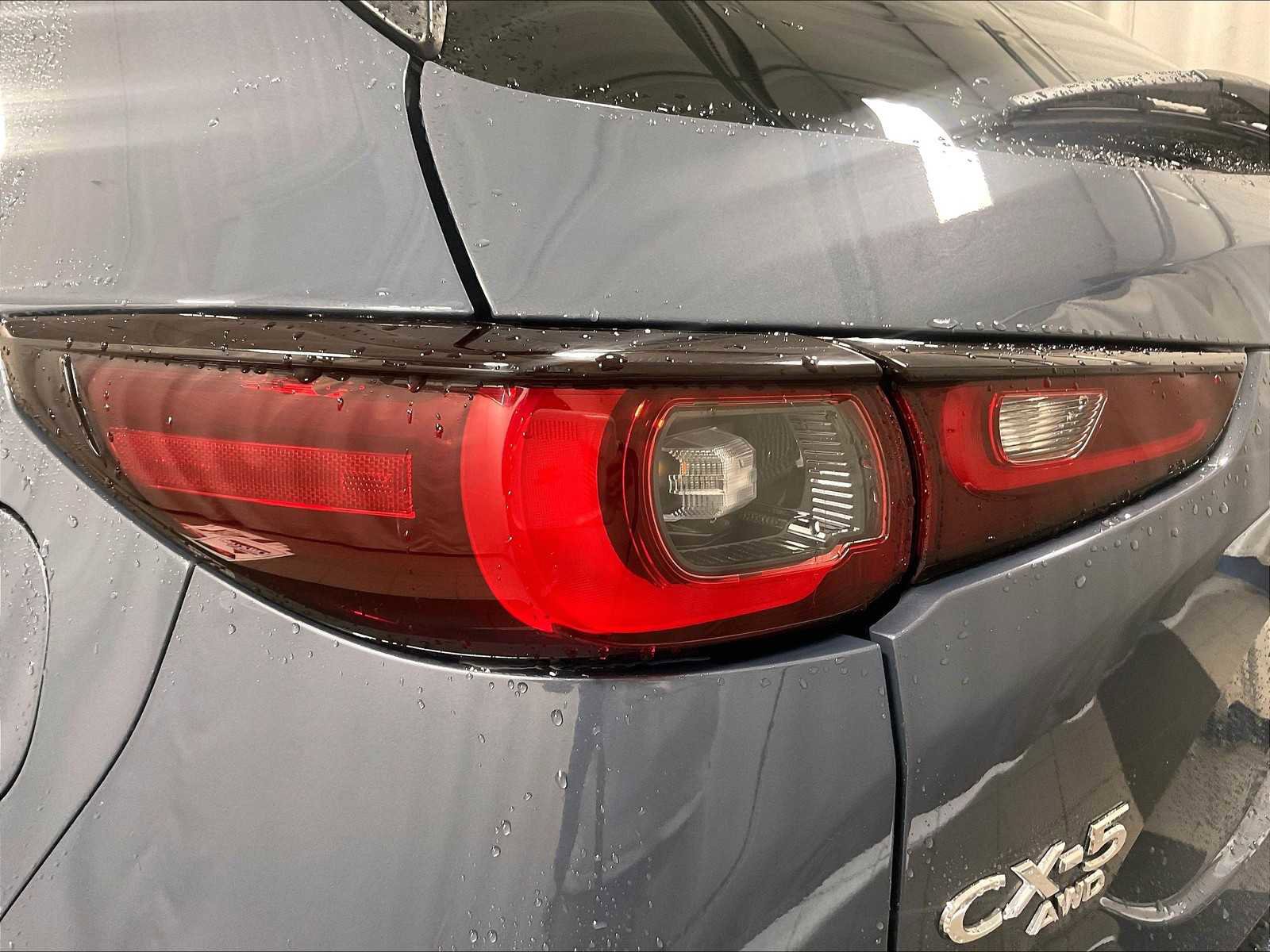 Used 2024 MAZDA CX-5 Carbon Edition image 34