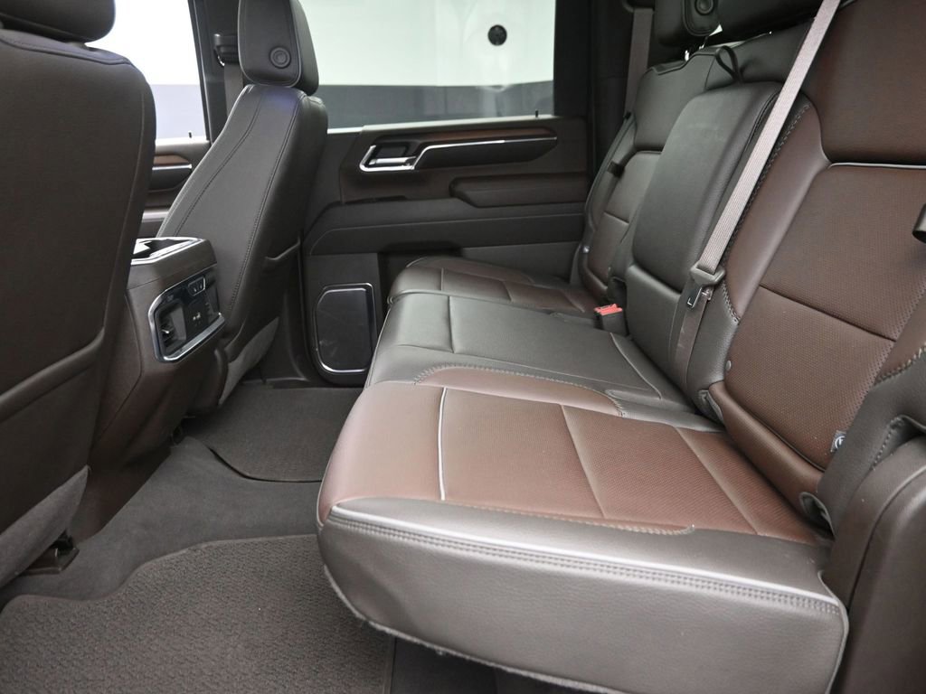 Used 2024 GMC Sierra 2500 Denali w/ Denali Reserve Package image 10