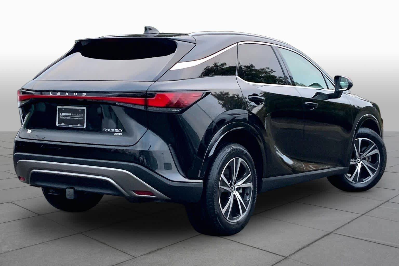 Certified 2024 Lexus RX 350 Premium w/ Kick Sensor & Tow Package AWD/4WD image 13