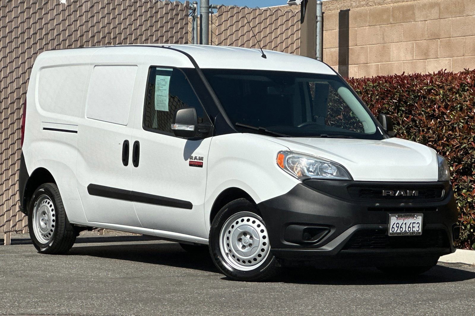 Used 2021 RAM ProMaster City Tradesman image 2