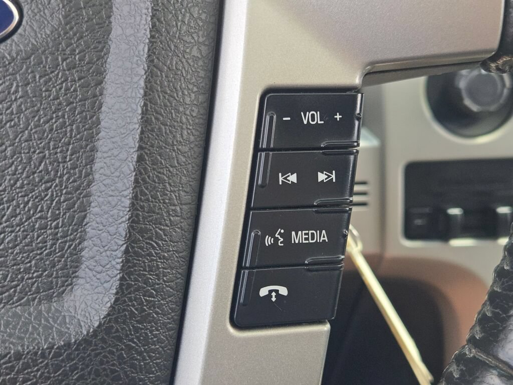 Used 2011 Ford F150 Lariat Limited AWD/4WD image 36