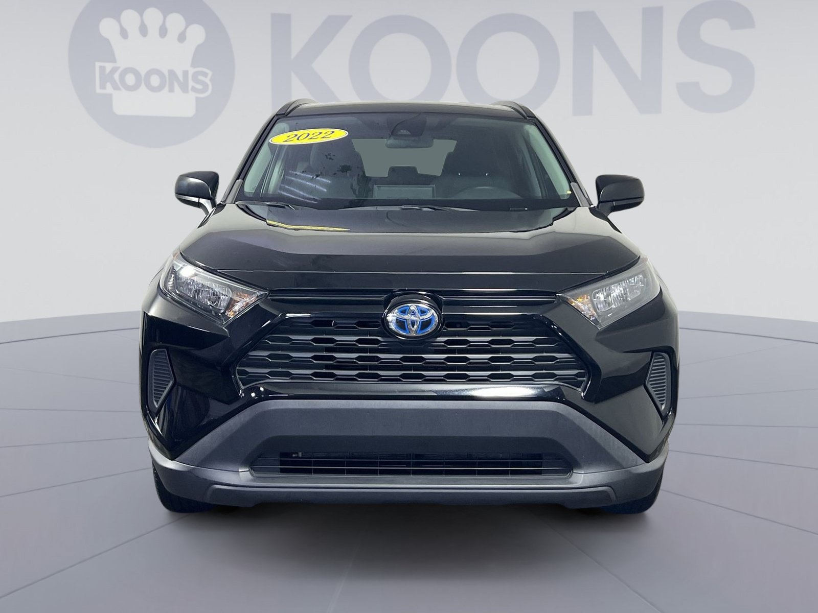 Used 2022 Toyota RAV4 LE AWD/4WD image 4