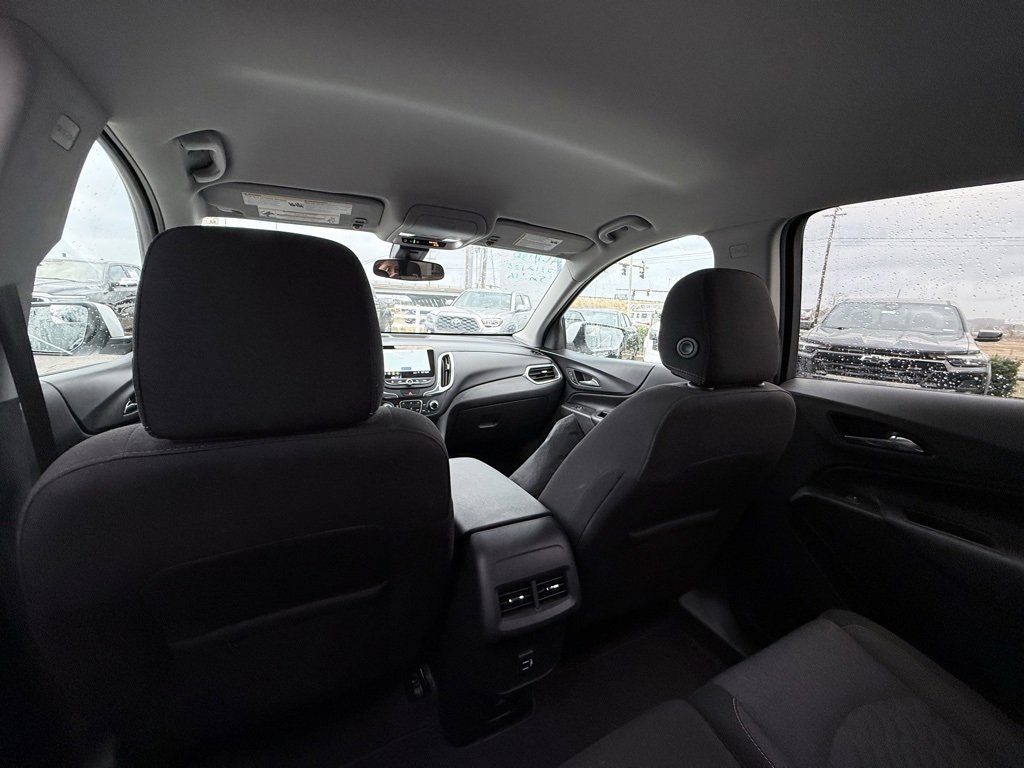 Used 2021 Chevrolet Equinox LT image 27