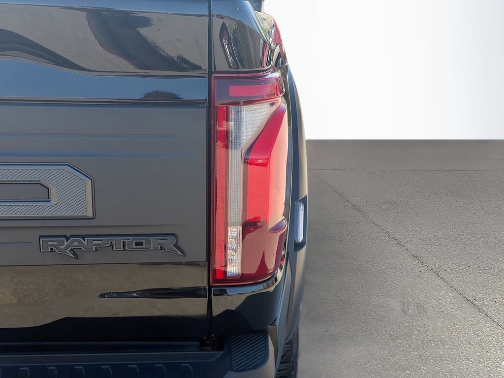 Used 2024 Ford F150 Raptor image 11