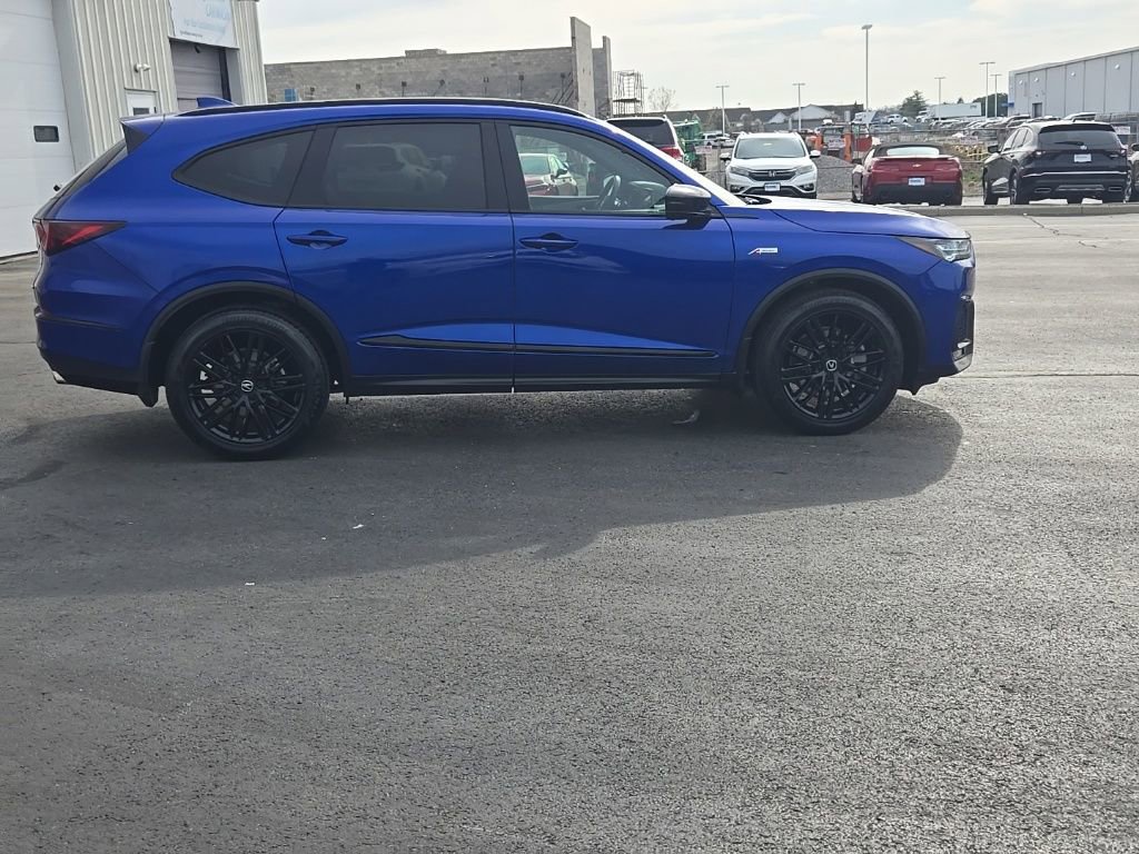 Used 2025 Acura MDX A-Spec image 10
