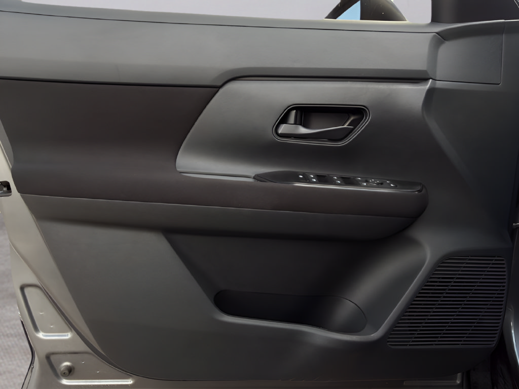 Certified 2025 Nissan Kicks S FWD image 16