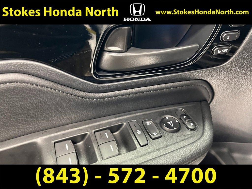 New 2026 Honda Odyssey Touring image 14