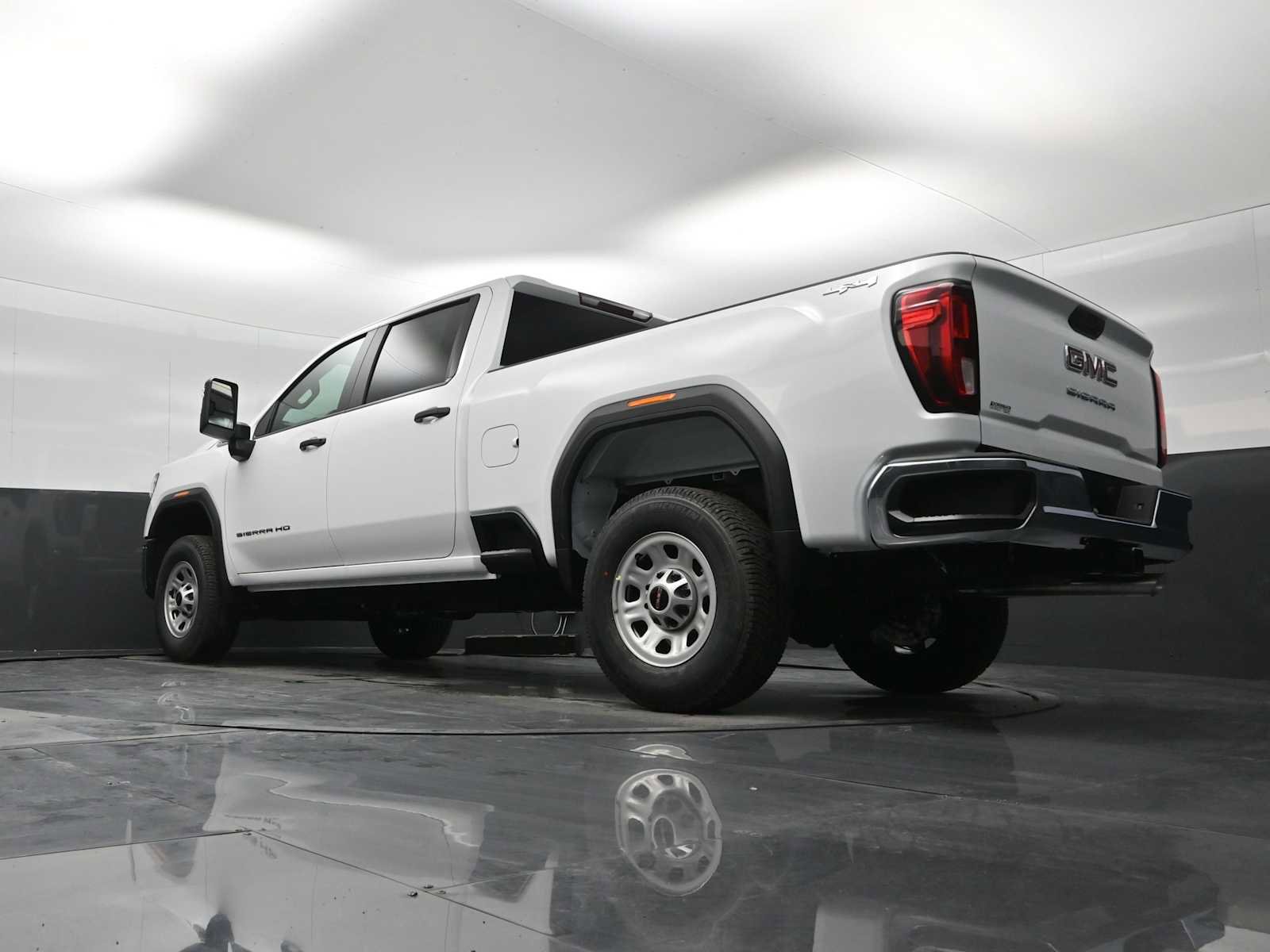 New 2026 GMC Sierra 2500 Pro w/ Convenience Package AWD/4WD image 22