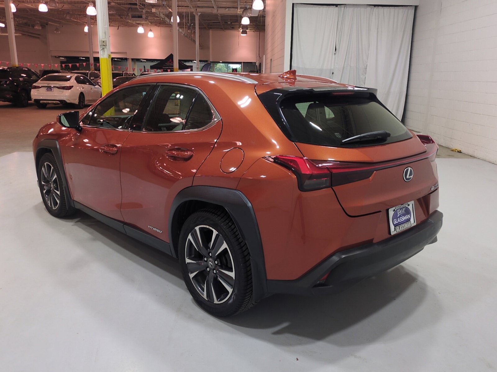 Used 2019 Lexus UX 250h w/ Accessory Package 2 AWD/4WD image 5