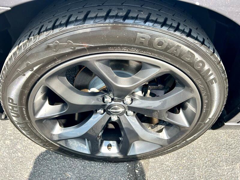 Used 2021 Chrysler 300 S image 22